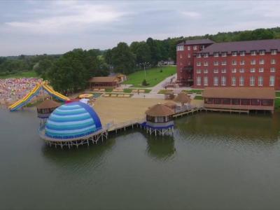 Парк-отель Лаврово-Песочня