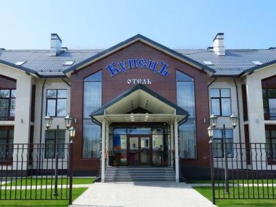 Отель Купецъ